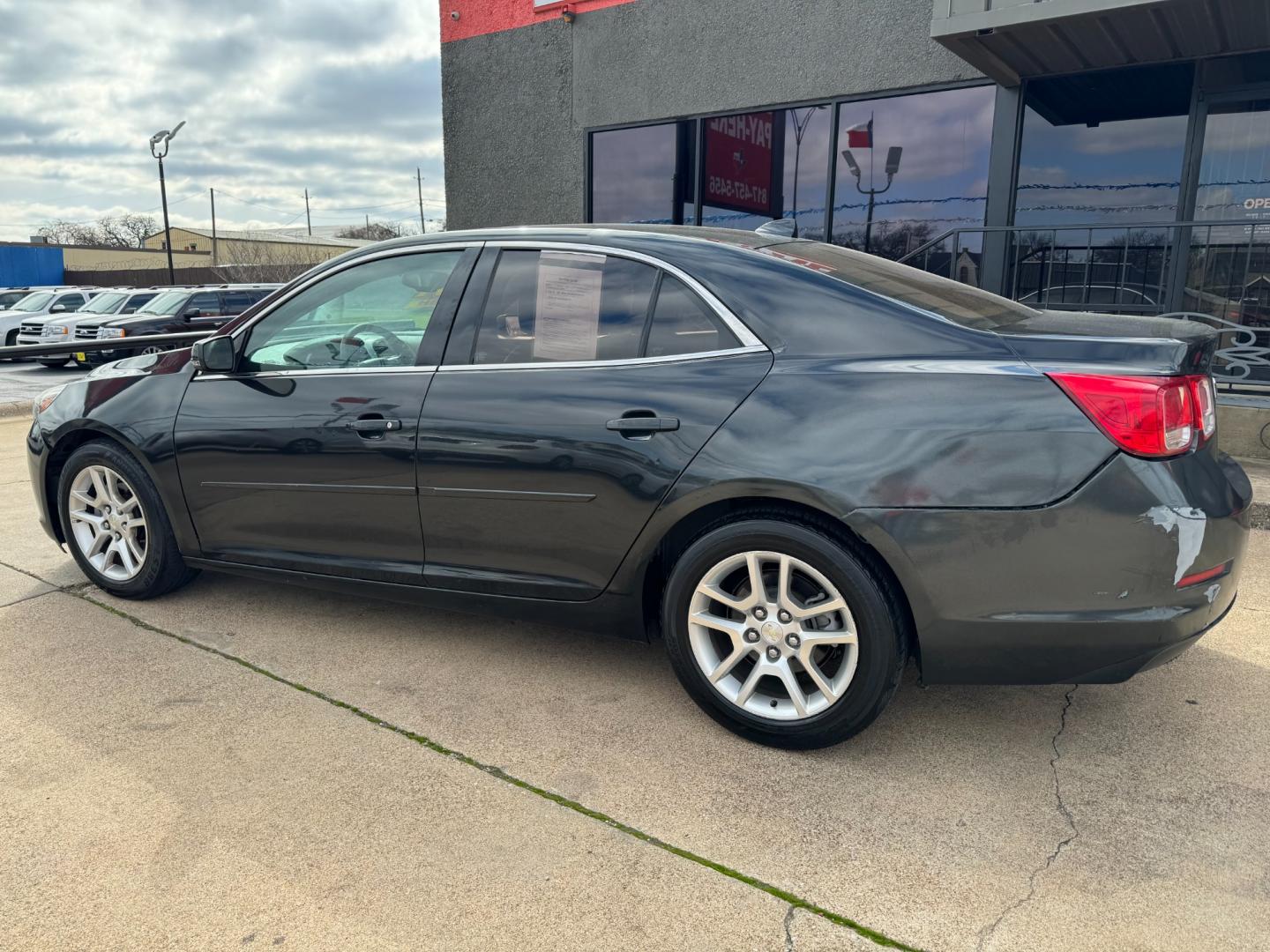 2014 BLACK /Black CHEVROLET MALIBU 1LT LT 4dr Sedan w/1LT (1G11C5SL9EF) with an 2.5L I4 engine, Automatic 6-Speed transmission, located at 5900 E. Lancaster Ave., Fort Worth, TX, 76112, (817) 457-5456, 0.000000, 0.000000 - This is a 2014 Chevrolet Malibu LT 4dr Sedan w/1LT that is in excellent condition. There are no dents or scratches. The interior is clean with no rips or tears or stains. All power windows, door locks and seats. Ice cold AC for those hot Texas summer days. It is equipped with a CD player, AM/FM radi - Photo#5